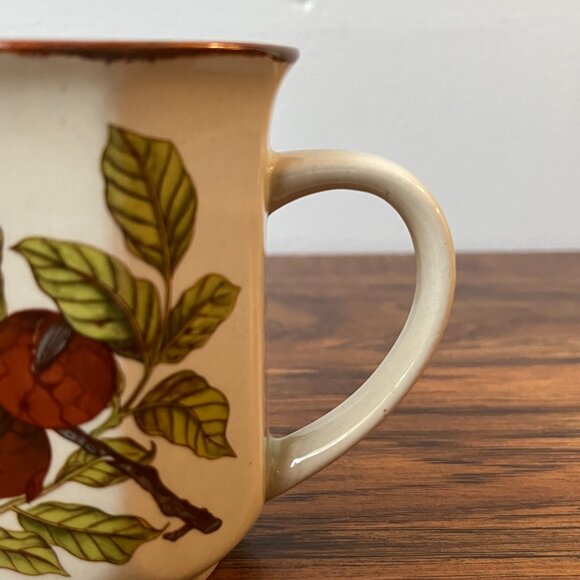 Amram's Korea Stoneware 4 Mugs Rosehip Berries Country Retro Farmstyle - Picture 6 of 10